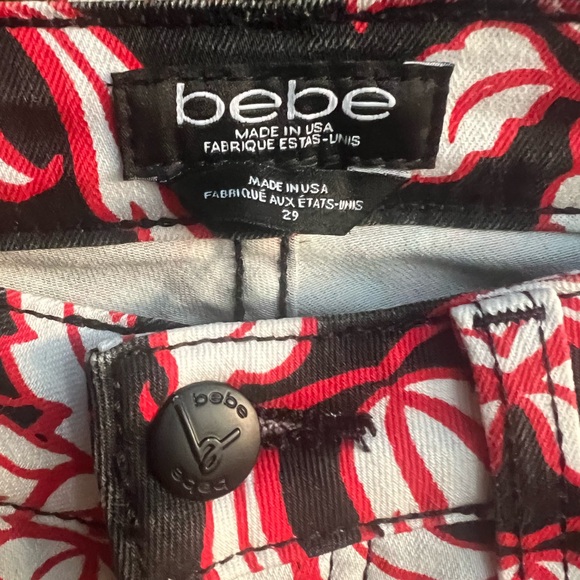 Vintage Womens Bebe Nirvana Bliss Skinny Black & Red Floral Denim Jeans size 29 - Picture 2 of 9